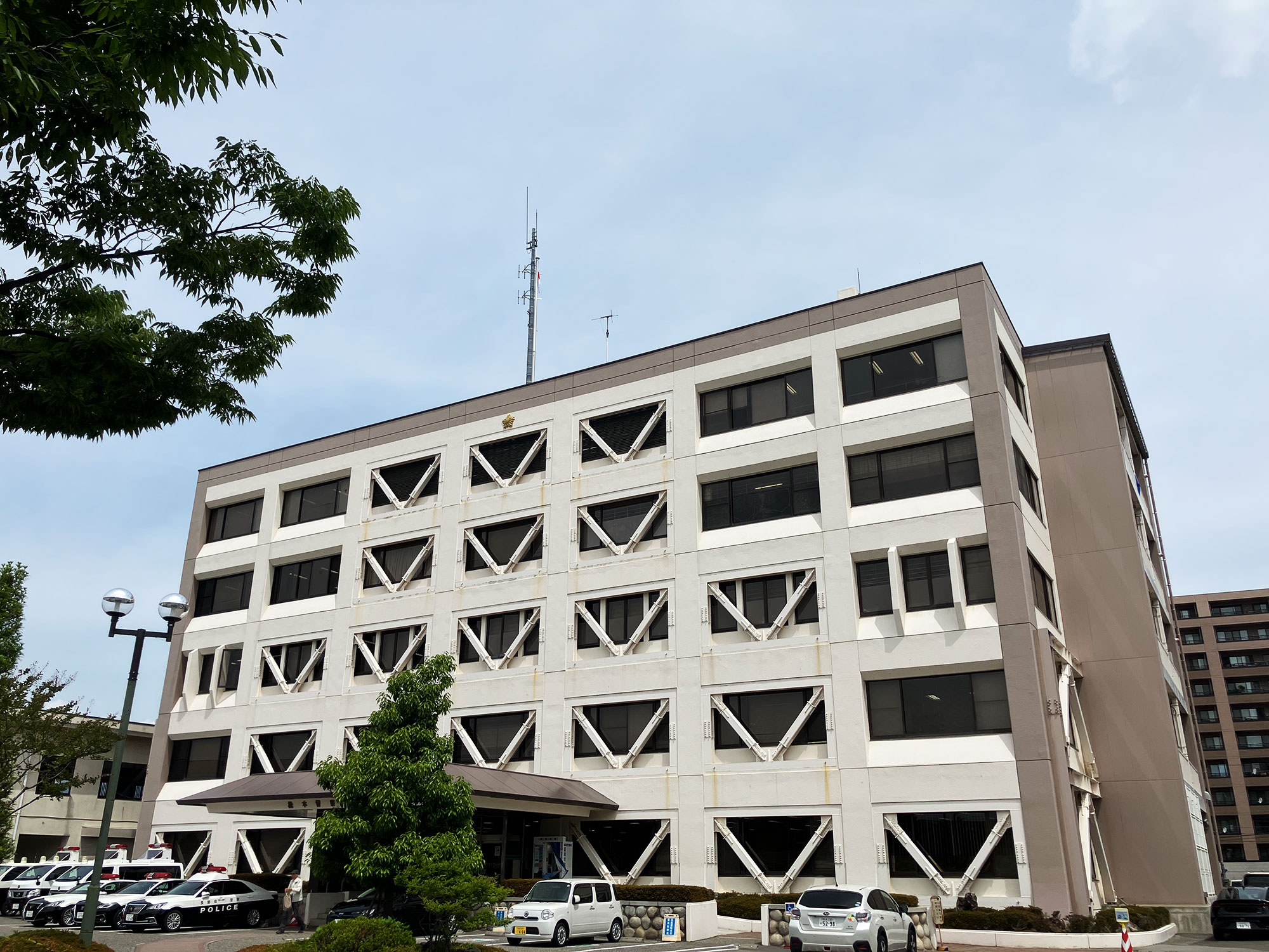 松本警察署外観画像