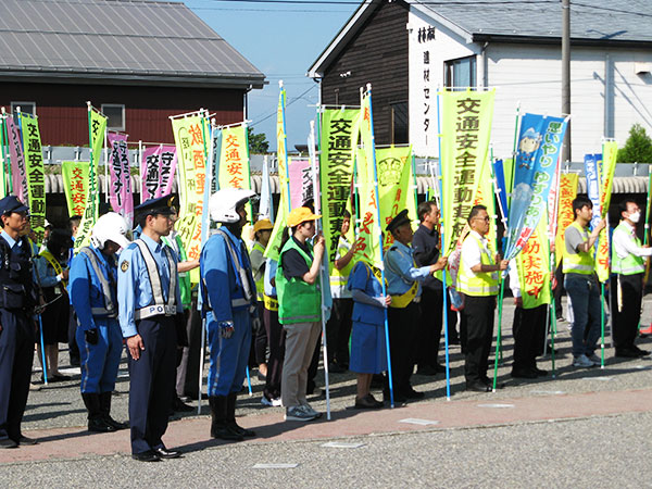 やまびこ運動出陣式画像